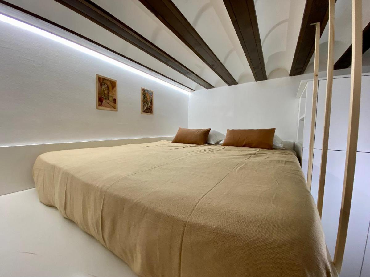 Ferienwohnung Cosy Studio In Alameda District Sevilla Exterior foto